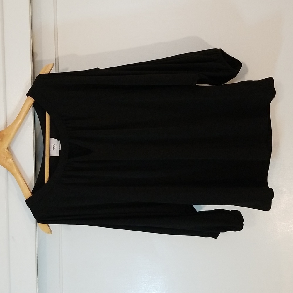 Cute Black Cold Shoulder Top